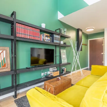 Bright 2-Bedroom Apartment W Balcony And Parking Lambersart Exterior photo