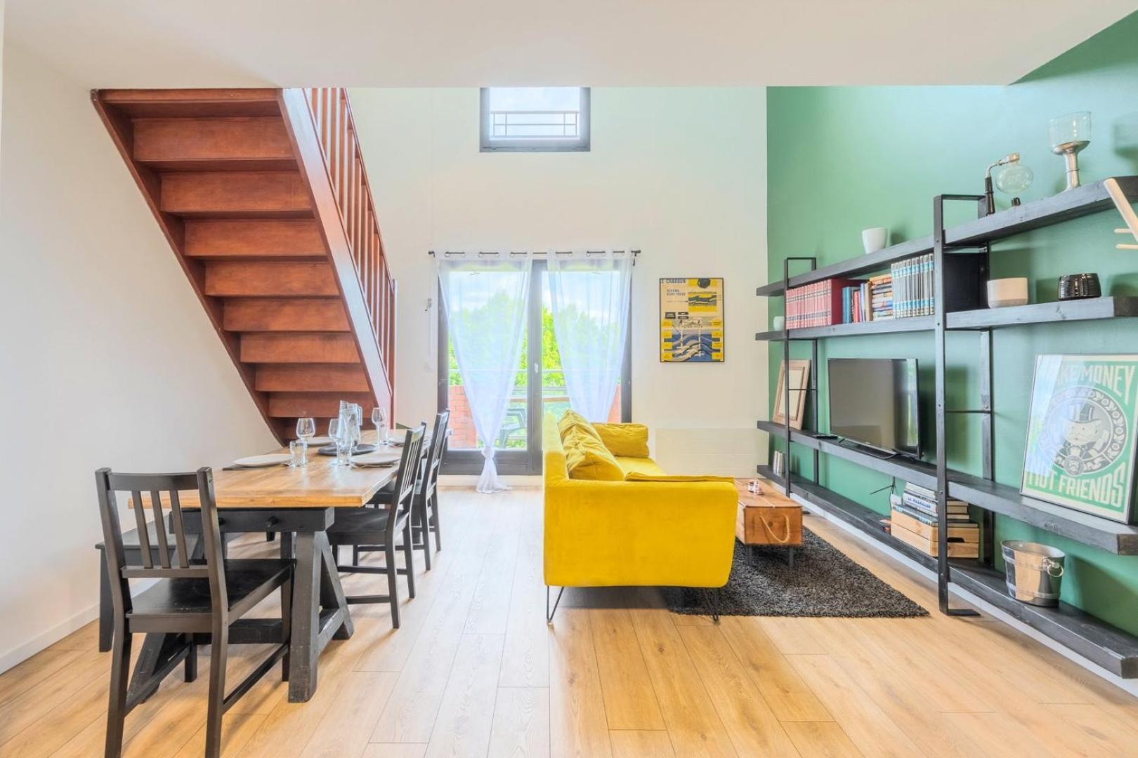 Apartment Bright 2-bedroom W Balcony And Parking Lambersart